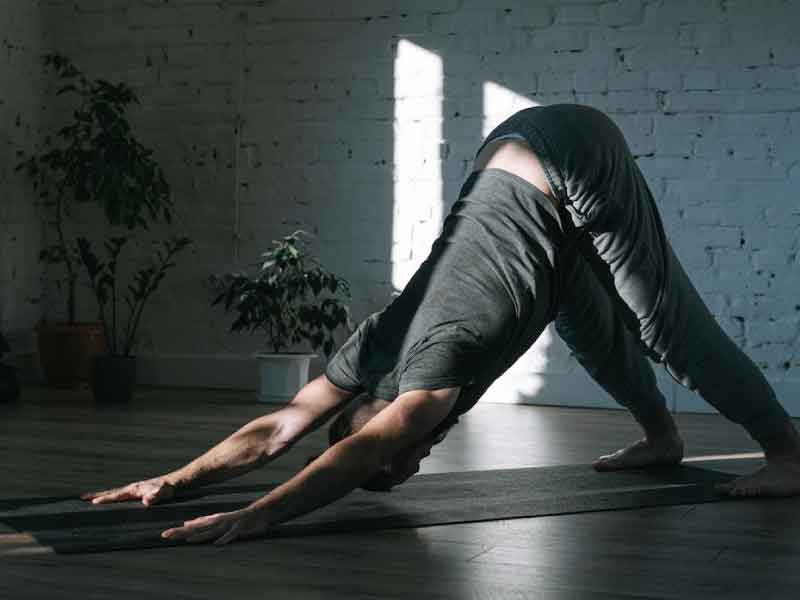 differents doux restorative yoga